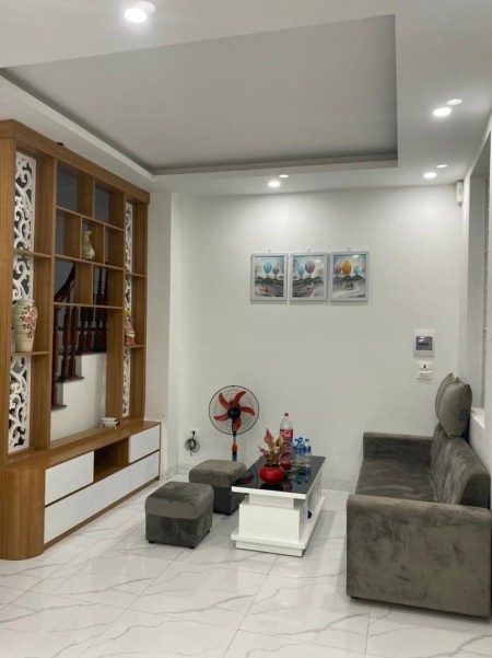 Cần bán nhà 4,5 tầng, ngõ phố Phan Đình Giót, phường La Khê, quận Hà Đông