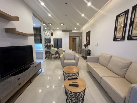 Sarimi 2PN view công viên lầu cao DT 88m2 giá 1200$