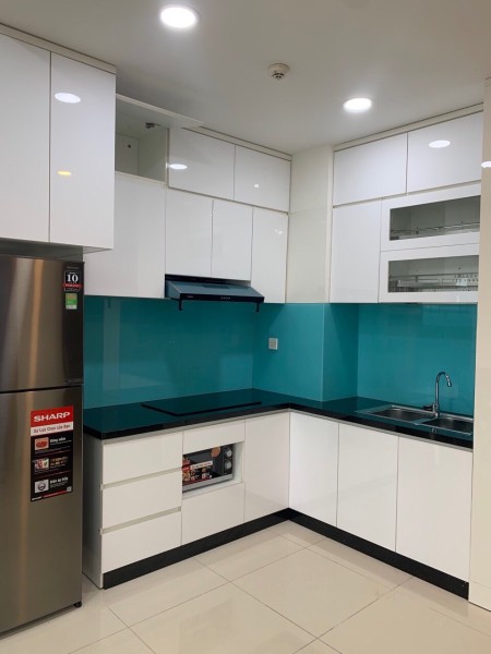 Cho thuê Sunrise City view 1pn, 1wc giá 12 triệu tháng ( ở liền )