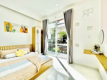 Bán nhà mới xây diện tích 4x17 cạnh bên Gigamall, nhỉnh 4 tỷ