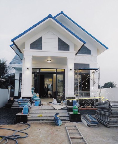Nhà mặt tiền VinaHouse 3 Hàm Liêm, chỉ 585 triệu nhận nhà ở ngay, cách Phan Thiết 10 phút di chuyển