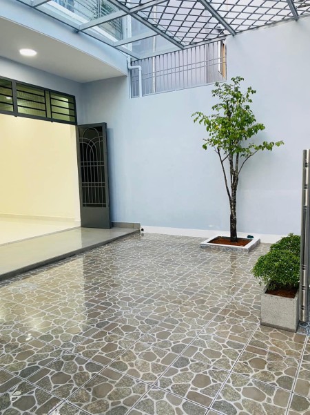 Bán nhà Võ Văn Ngân, Linh Chiểu, 110m2, 2 tầng mới, 5.5x20, Chỉ 6.6 tỷ
