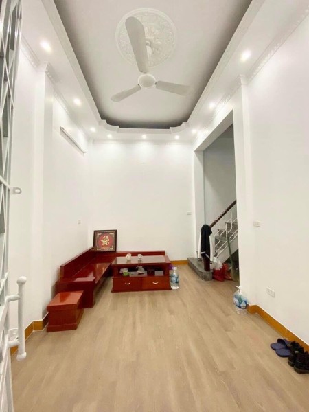 Bán nhà Đại La, Hai bà Trưng 30m2, 5 tầng giá 2 tỷ