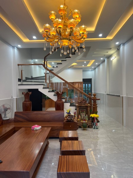 Em cần bán 10m 2 căn nhà mặt tiền đường Dk5a , Mỹ Phước 3, Bến Cát , Bình Dương