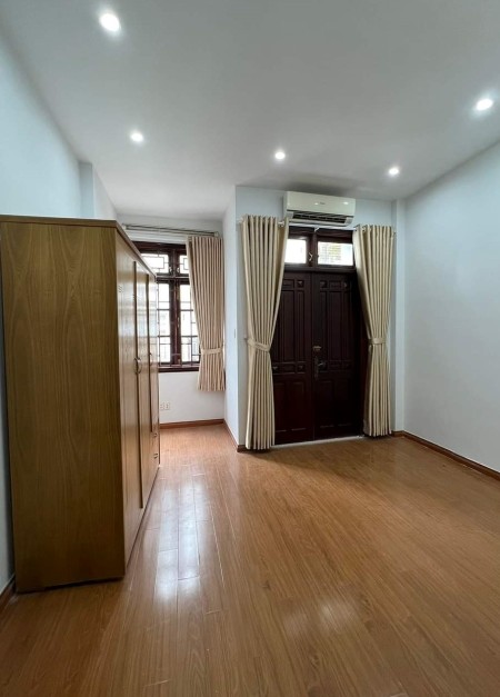 Bán gấp nhà HXH kề KDC Nam Long Q7, 64m2, 4 lầu, giá chỉ 7 tỉ hơn(TL)