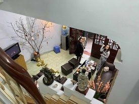 Bán nhà Giải Phóng, Ô tô, Kinh doanh, 3 bước ra phố, 40m- 4 tầng- 5 tỷ 45