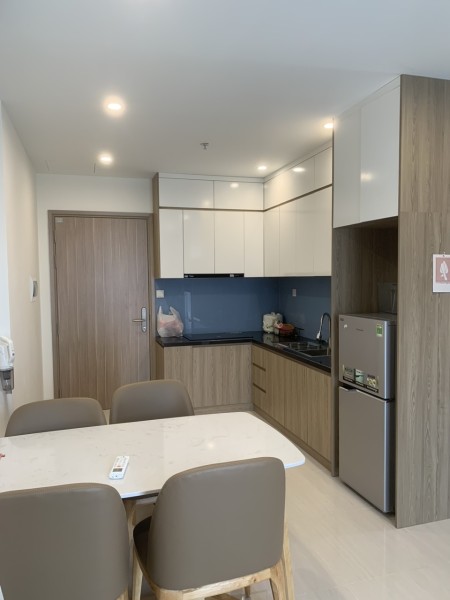 Cho thuê căn 2PN+ full nội thất 10 triệu tại Vinhomes Quận 9