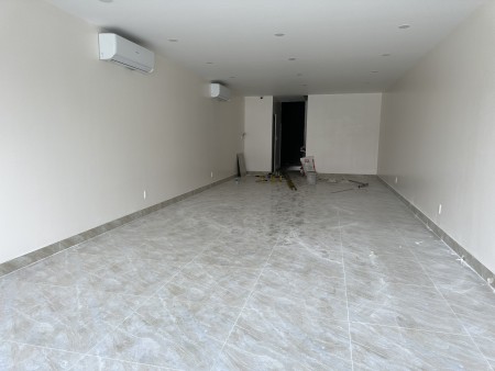 Cho thuê nhà mặt tiền Vành Đai Tây hầm - Trệt - 3 lầu - Áp mái giá 55 triệu