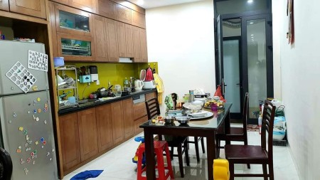 Cần bán nhà Ngõ 349 Minh Khai - 2 thoáng - Ở ngay - Tặng nội thất, 60m, hơn 5 tỷ.
