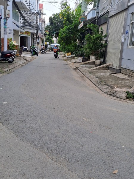 Cần bán nhà Dương Bá Trạc sát Q1 , 44m2, 4L, giá chỉ 7.7 tỷ (TL)
