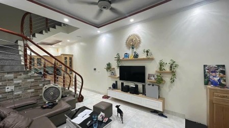 Giảm sốc 500 triệu bán nhà đẹp, ô tô qua nhà, lô góc An Khánh, Hoài Đức, diện tích 45M2