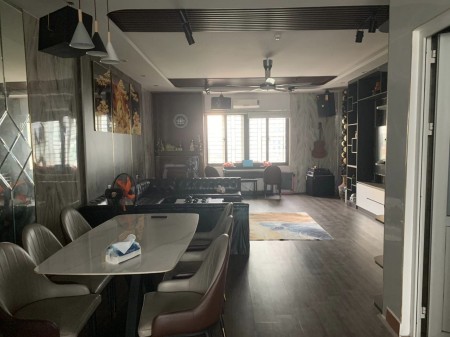 Bán nhà siêu phẩm Phú Diễn, phân lô, kinh doanh khủng 110 m2 x 8 tầng giá 24 tỷ