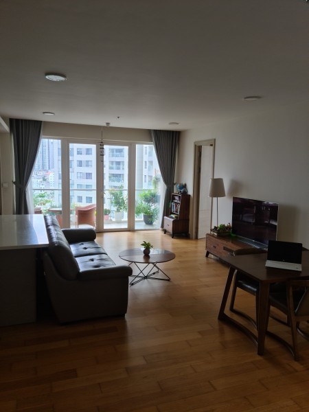 Rẻ quá ạ! Cần cho thuê gấp Căn hộ 3 PN, Đảo Kim Cương, 135m2 View sông chỉ 33TR/ tháng.