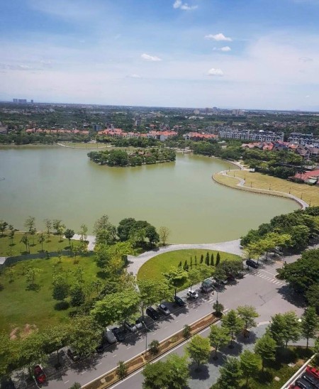 Bố mẹ mình cần bán 2 căn An Bình city, căn 3 ngủ 83m2 - 3 tỷ 9 và căn 3 ngủ 89m2 - 4 tỷ 2.