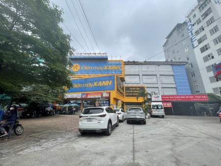 Cho thuê mặt bằng kinh doanh tại 1174 Đường Láng