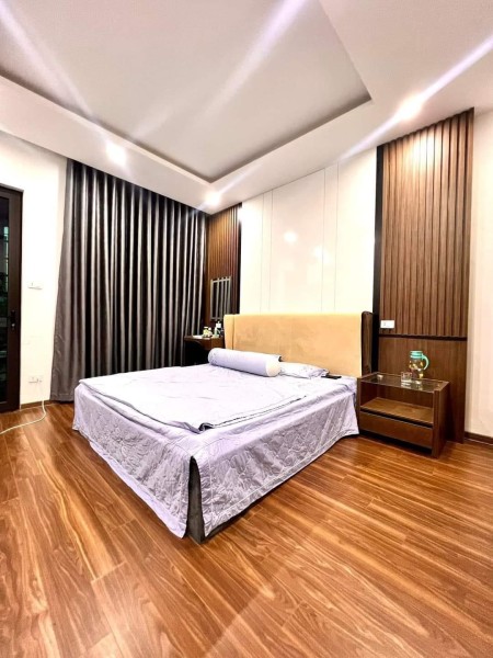 Bán nhà 42m2 Lĩnh Nam nhỉnh 3 tỷ TT Hoàng Mai