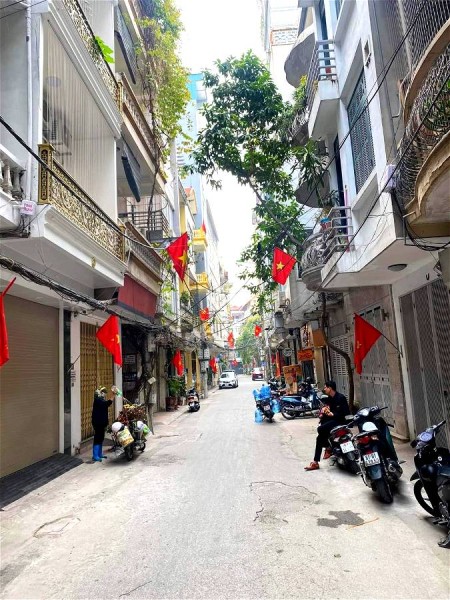 Đi đến slide 8