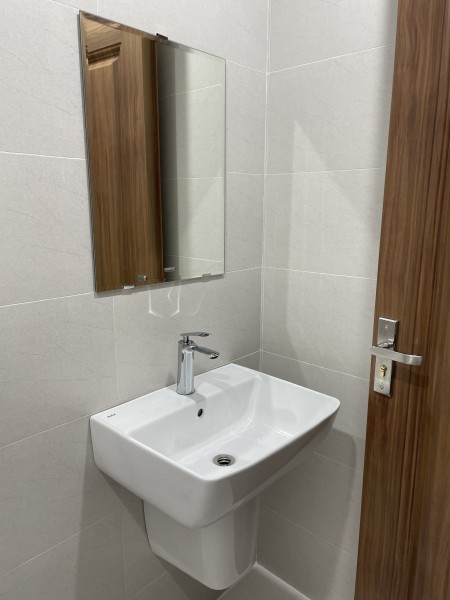 Chính chủ cho thuê nhà làm văn phòng, cửa hàng, showroom... tại Ngõ 201 Cầu Giấy, Hà Nội