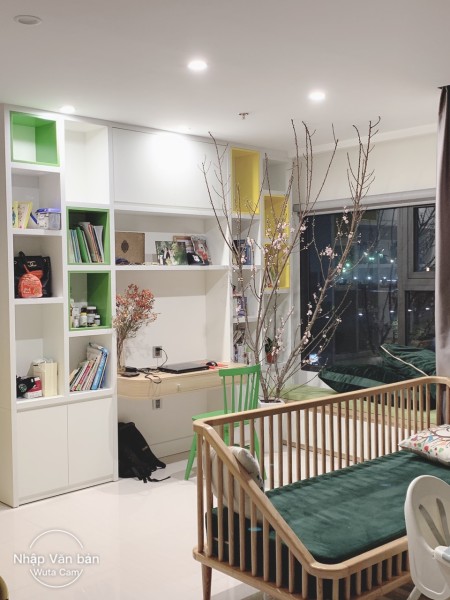 Chính chủ gửi bán 2N+1, 2WC 64m đồ cơ bản 2 tỷ 6 bao phí Vinhomes Smart City