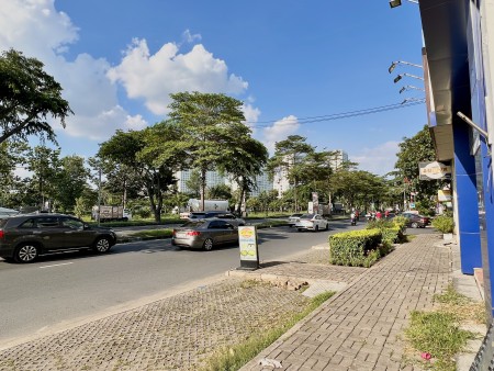 Đi đến slide 4