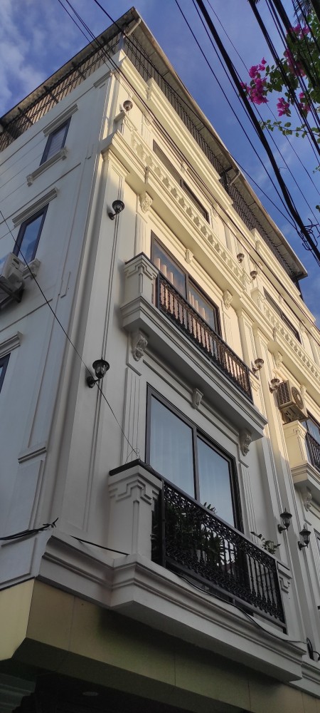 Bán Nhà Vĩnh Hưng Lĩnh Nam Hoàng Mai 5 tầng -38 m2 Lô góc mặt tiền 4,3m -3,15 tỷ Lh 0971426909