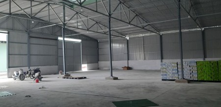 Cho thuê xưởng 1300m2, mặt đường thôn Kim Thành, Huyện Thanh Oai, 40 tr/thg