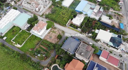 Sock 17ty999 300m2 KDC Bách Giang Đỗ Xuân Hợp Sát Global City, gần sông cực đẹp