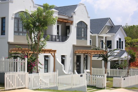 Cần bán Nhà Phố NovaWorld Phan Thiết 6x20 giá 4 tỷ bao gồm VAT. Liên Hệ 0905805385 Công Vũ