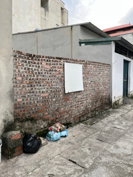 Bán đất thổ cư vuông vắn sổ đỏ chính chủ