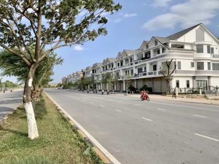 Bán đất giảm ngay 150tr cho khách chốt cọc trong tuần lô góc 2 mặt tiền tại KDC Long Hưng