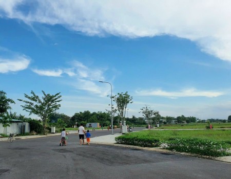 Bán duy nhất 2 lô đất liền kề ngang 10 x 17m full thổ cư, giá 550TRIỆU Đức Hòa, Long An