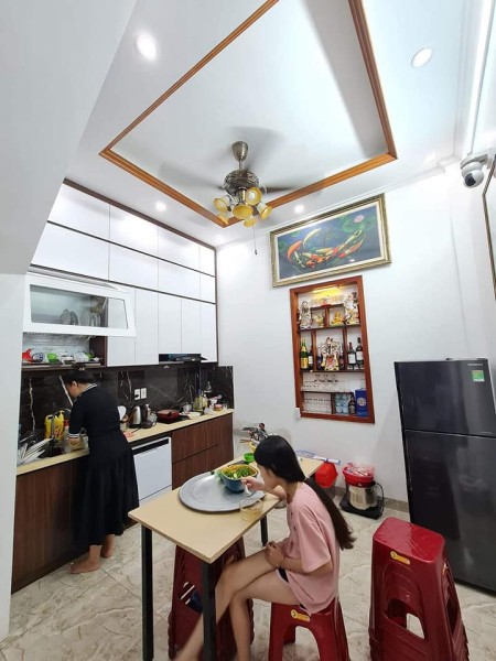 Bán nhà Xã Đàn 2, Đống Đa, 45m2 x 4 tầng, lô góc, ngõ rộng, chỉ 3.9 tỷ LH 0333649396