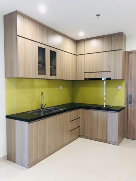 Cho thuê căn hộ 2PN đủ bếp rèm giá chỉ 8 triệu/tháng tại Vinhomes Grand Park Quận 9