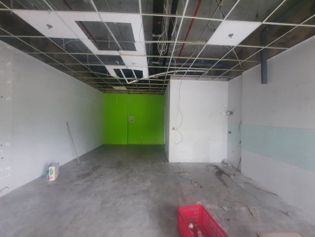 Cho thuê mặt bằng kinh doanh DT 51m2, đã hoàn thiện, giá chỉ 15 triệu/ tháng