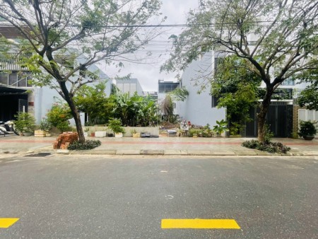 Tôi cần bán đất mặt tiền 100m2 127 Nguyễn Công Trừng, khu cán bộ dân trí cao cấp Hòa Xuân giá 3.6 tỷ