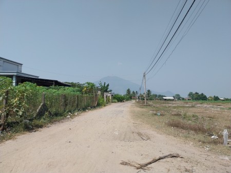 Đất 2 lô tại Suối Đá Dương Minh Châu, Tây Ninh, DT rộng 5x30m, giá 550 triệu, full thổ cư
