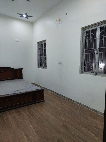 Cần bán nhà Đội Cấn, Ba Đình 40m2, mặt tiền 5M, 4.2 tỷ.