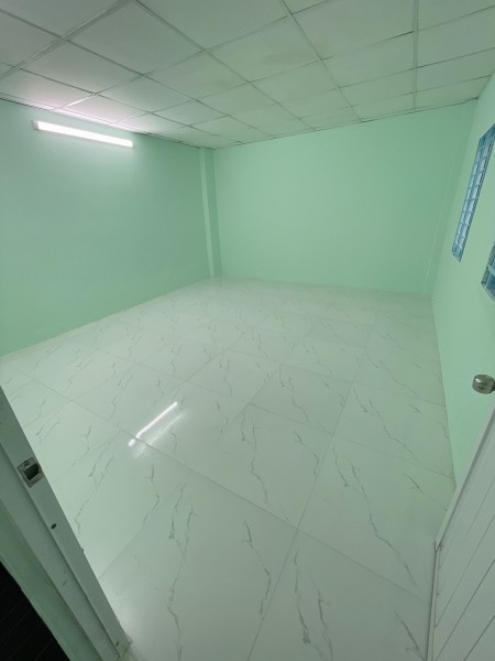 NHÀ NỀN GÓC BÙI QUANG LÀ, PHƯỜNG 12, GÒ VẤP, HẺM Ô TÔ 6M, 44M2, 4x11, 2 TẦNG, GIÁ 4.5 TỶ.