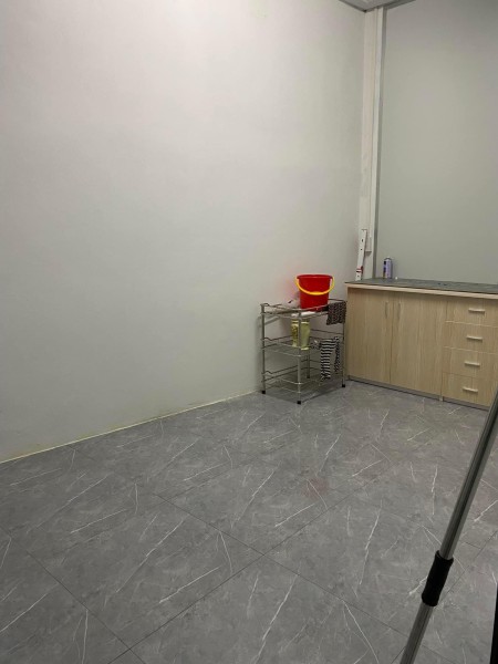 GIA CHỦ NHỜ EM BÁN MUỐN RA ĐI TRONG THÁNG NÀY