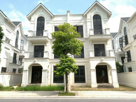 Biệt thư đơn lập lập Hải Âu 300m2 giá 40.5 tỷ tại Vin Gia Lâm (0985941715)