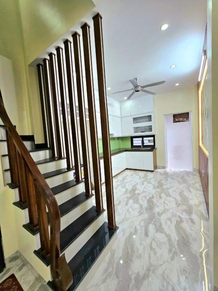 Đi đến slide 4