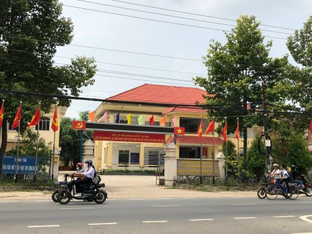 Đi đến slide 2