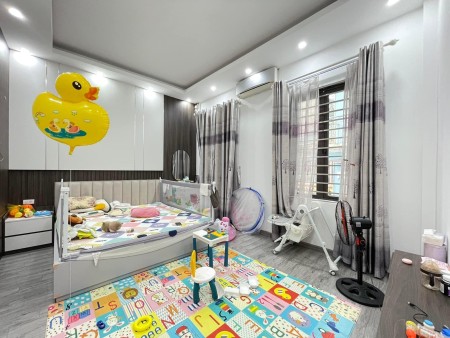 Bán nhà Xã Đàn 42m5, 5 tầng lô góc mặt tiền rộng, nhà mới đẹp, hơn 6 tỷ
