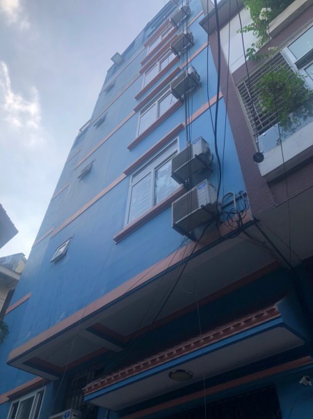 Bán gấp CCMN tại Cầu Giấy. Dòng tiền ổn định 40tr/th. 50m2x6T, ô tô đỗ cửa. Giá 8 tỷ