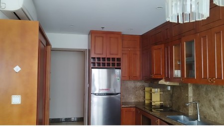Chính chủ cho thuê gấp căn hộ 2 Phòng ngủ + 1+ 2WC. 70m². Giá chỉ 7,5 triệu. Nội thất như hình