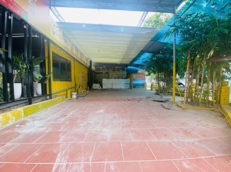 Sang nhượng/cho thuê mặt bằng tại Khai Quang. DT 140m2