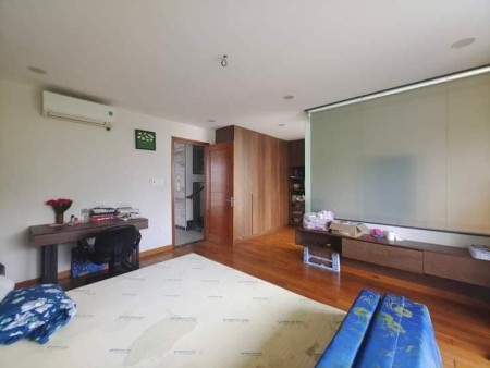 Bán biệt thự 5sao 250m² khu VIP Hiệp Bình Phước, view công viên, thang máy xin xò, nhỉnh giá 20 tỷ