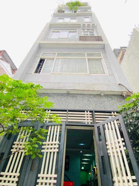 Bán nhà riêng Việt Hưng nhỉnh giá 7 tỷ, DT 55m², ô tô vào tận nhà, ga ra, thang máy, 0987883182