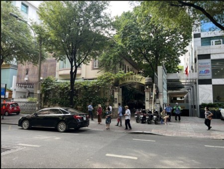 Đi đến slide 4