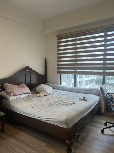 Cần bán gấp căn hộ 3PN full nội thất view Đông Nam The Sun Avenue, Quận 2